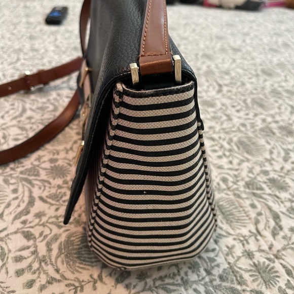 Kate Spade Striped Bag With Adjustable Strap - Picture 2 of 8